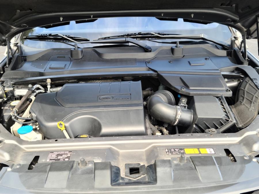2019 Land Rover Discovery Sport Landmark 4WD, available for sale in Milford, Connecticut | Chip's Auto Sales Inc. Milford, Connecticut 2019 Land Rover Discovery Sport Landmark 4WD, available for sale in Milford, Connecticut | Chip's Auto Sales Inc. Milford, Connecticut