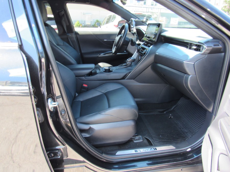 2022 Toyota Venza XLE, available for sale in Worcester, Massachusetts | Hilario's Auto Sales Inc.. Worcester, Massachusetts 2022 Toyota Venza XLE, available for sale in Worcester, Massachusetts | Hilario's Auto Sales Inc.. Worcester, Massachusetts