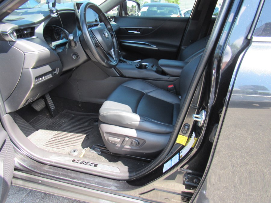 2022 Toyota Venza XLE, available for sale in Worcester, Massachusetts | Hilario's Auto Sales Inc.. Worcester, Massachusetts 2022 Toyota Venza XLE, available for sale in Worcester, Massachusetts | Hilario's Auto Sales Inc.. Worcester, Massachusetts