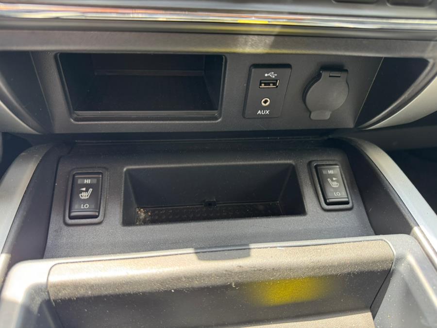 2017 Nissan Titan 4x4 Crew Cab SV, available for sale in Waterbury, Connecticut | Platinum Auto Care. Waterbury, Connecticut 2017 Nissan Titan 4x4 Crew Cab SV, available for sale in Waterbury, Connecticut | Platinum Auto Care. Waterbury, Connecticut