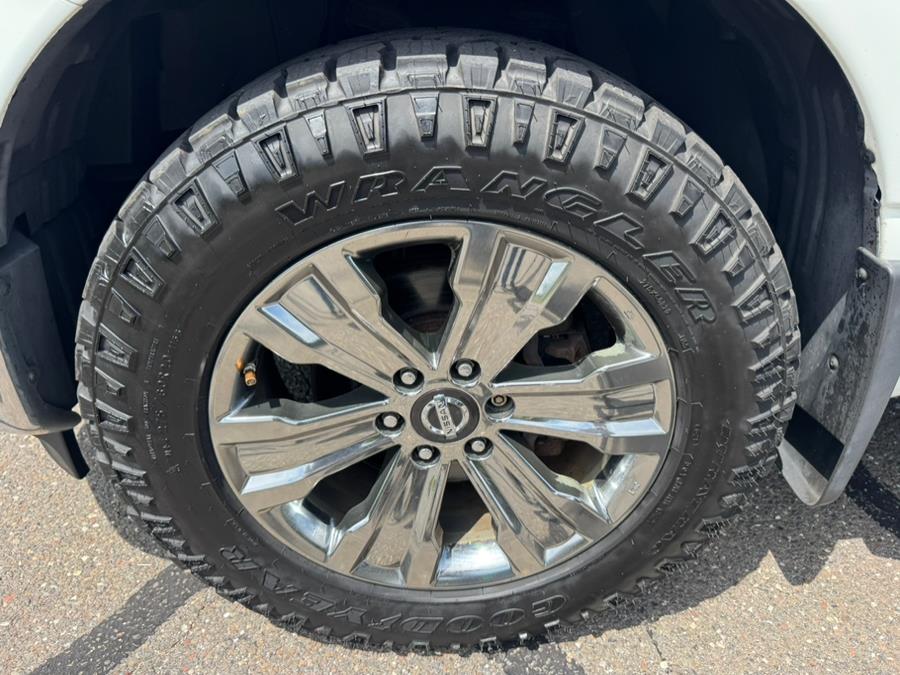 2017 Nissan Titan 4x4 Crew Cab SV, available for sale in Waterbury, Connecticut | Platinum Auto Care. Waterbury, Connecticut 2017 Nissan Titan 4x4 Crew Cab SV, available for sale in Waterbury, Connecticut | Platinum Auto Care. Waterbury, Connecticut