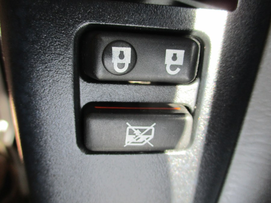 2013 Toyota Tacoma 4x4 Club Cab, available for sale in Meriden, Connecticut | Cos Central Auto. Meriden, Connecticut 2013 Toyota Tacoma 4x4 Club Cab, available for sale in Meriden, Connecticut | Cos Central Auto. Meriden, Connecticut