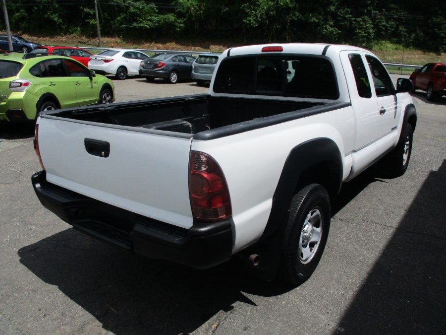 2013 Toyota Tacoma 4x4 Club Cab, available for sale in Meriden, Connecticut | Cos Central Auto. Meriden, Connecticut 2013 Toyota Tacoma 4x4 Club Cab, available for sale in Meriden, Connecticut | Cos Central Auto. Meriden, Connecticut