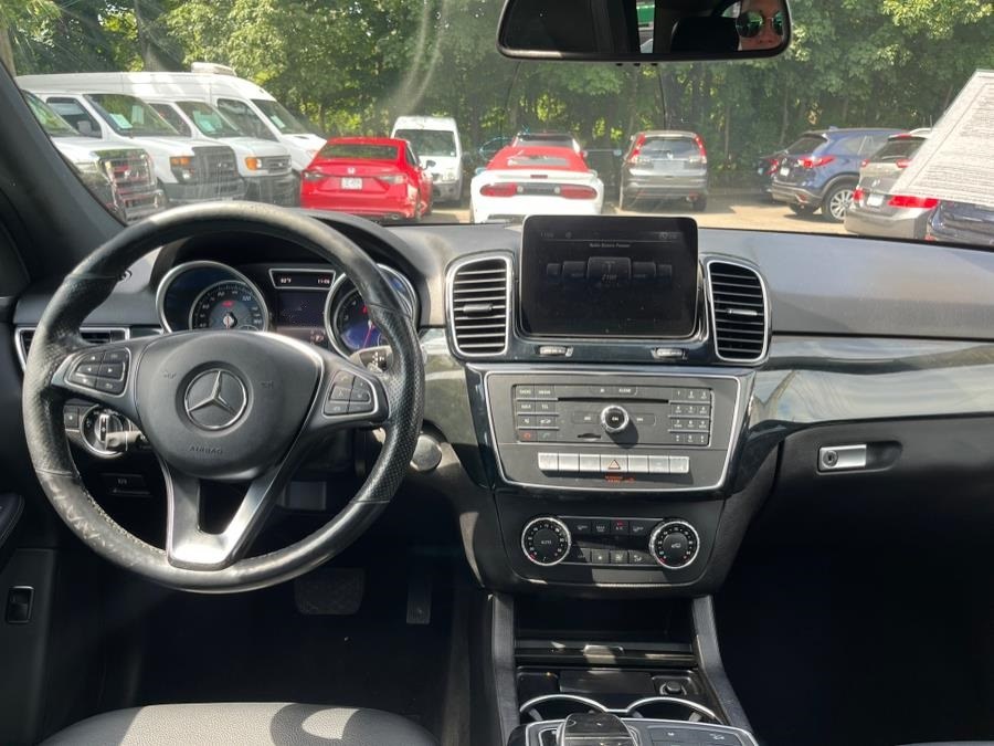 2017 Mercedes-Benz GLE 350 4MATIC. CLEAN CARFAX!! AMG PACKAGE!!!, available for sale in Rosedale, New York | Sunrise Auto Sales. Rosedale, New York 2017 Mercedes-Benz GLE 350 4MATIC. CLEAN CARFAX!! AMG PACKAGE!!!, available for sale in Rosedale, New York | Sunrise Auto Sales. Rosedale, New York
