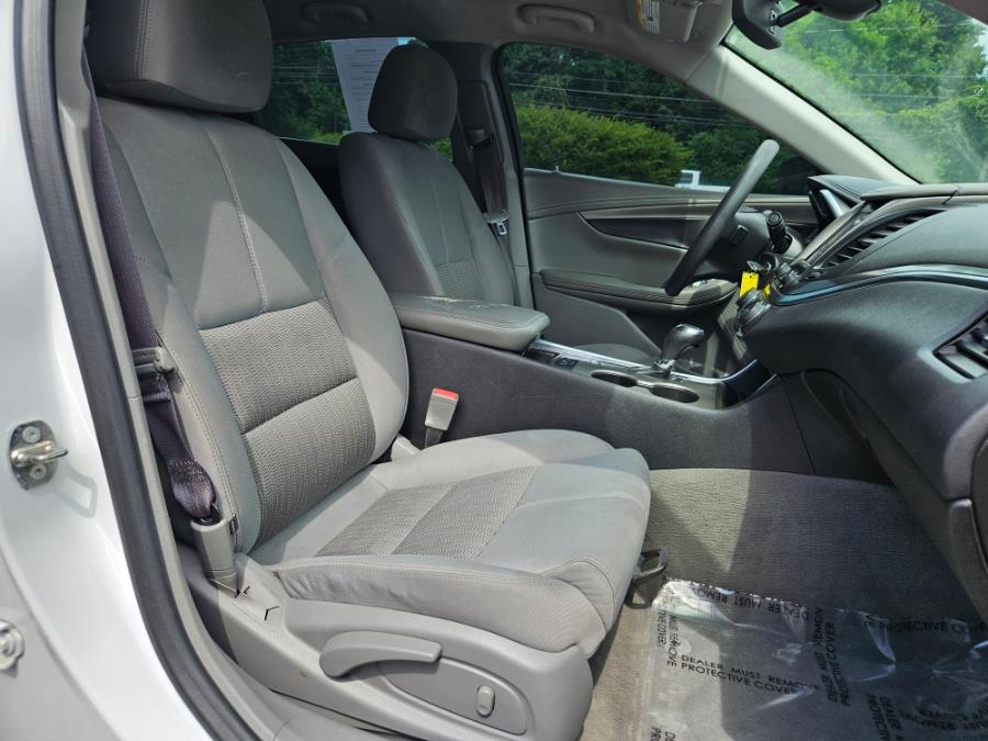 2017 Chevrolet Impala 4dr Sdn LS w/1LS, available for sale in East Windsor, Connecticut | Toro Auto. East Windsor, Connecticut 2017 Chevrolet Impala 4dr Sdn LS w/1LS, available for sale in East Windsor, Connecticut | Toro Auto. East Windsor, Connecticut
