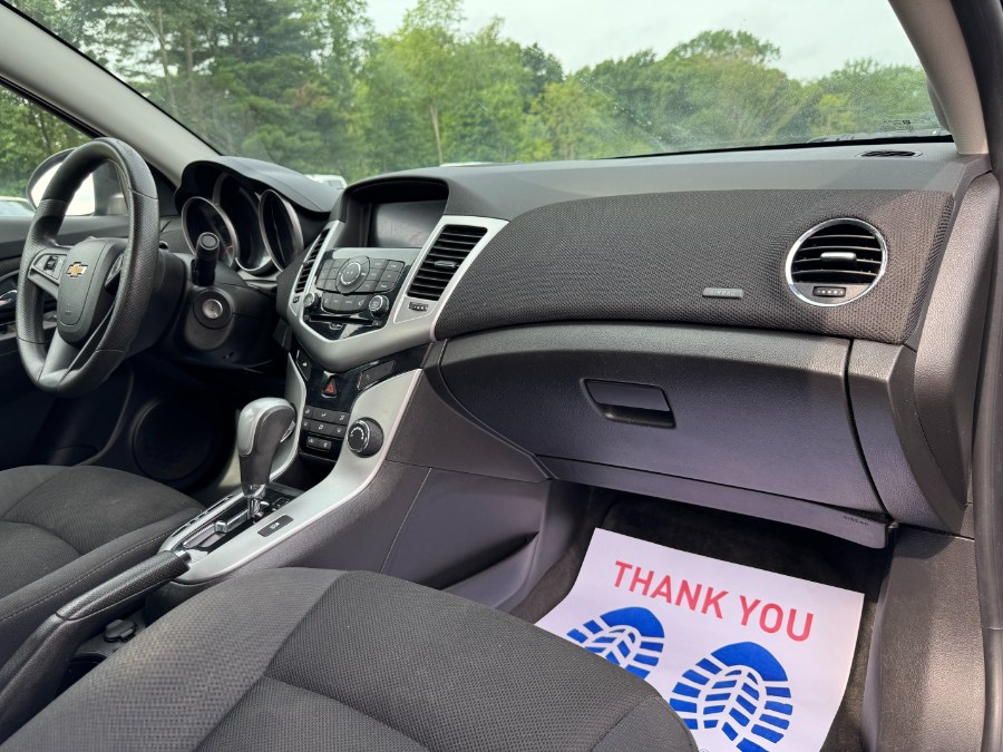 2015 Chevrolet Cruze 4dr Sdn Auto 1LT, available for sale in Ortonville, Michigan | Marsh Auto Sales LLC. Ortonville, Michigan 2015 Chevrolet Cruze 4dr Sdn Auto 1LT, available for sale in Ortonville, Michigan | Marsh Auto Sales LLC. Ortonville, Michigan