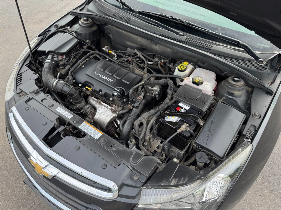 2015 Chevrolet Cruze 4dr Sdn Auto 1LT, available for sale in Ortonville, Michigan | Marsh Auto Sales LLC. Ortonville, Michigan 2015 Chevrolet Cruze 4dr Sdn Auto 1LT, available for sale in Ortonville, Michigan | Marsh Auto Sales LLC. Ortonville, Michigan