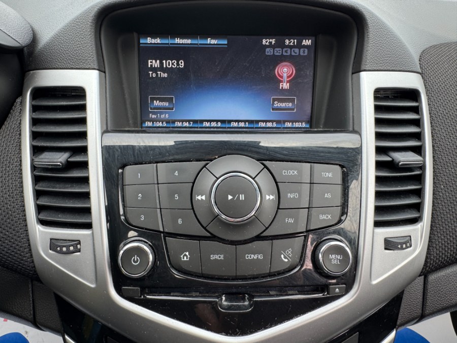 2015 Chevrolet Cruze 4dr Sdn Auto 1LT, available for sale in Ortonville, Michigan | Marsh Auto Sales LLC. Ortonville, Michigan 2015 Chevrolet Cruze 4dr Sdn Auto 1LT, available for sale in Ortonville, Michigan | Marsh Auto Sales LLC. Ortonville, Michigan