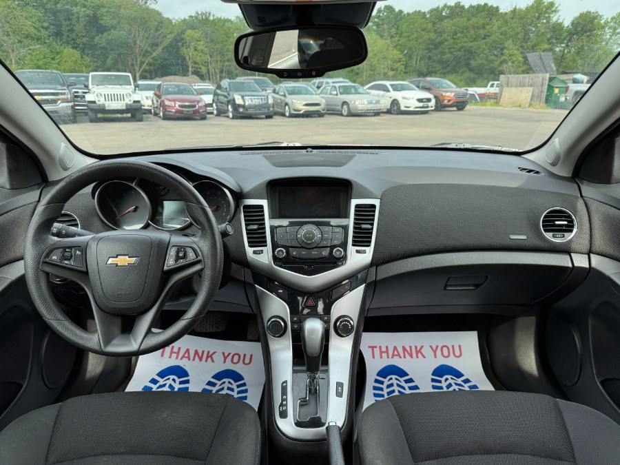 2015 Chevrolet Cruze 4dr Sdn Auto 1LT, available for sale in Ortonville, Michigan | Marsh Auto Sales LLC. Ortonville, Michigan 2015 Chevrolet Cruze 4dr Sdn Auto 1LT, available for sale in Ortonville, Michigan | Marsh Auto Sales LLC. Ortonville, Michigan