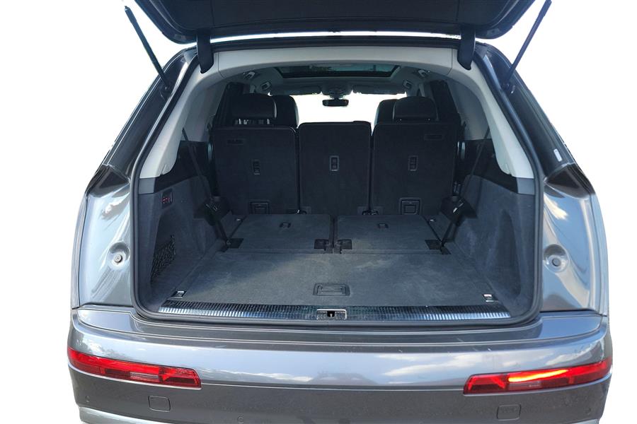 2019 Audi Q7 Premium Plus photo 13