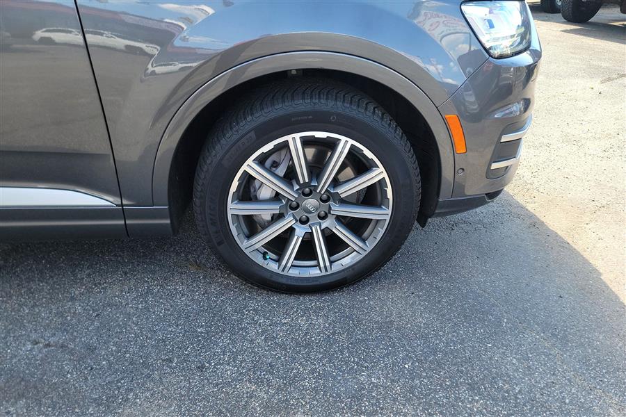 2019 Audi Q7 Premium Plus photo 26