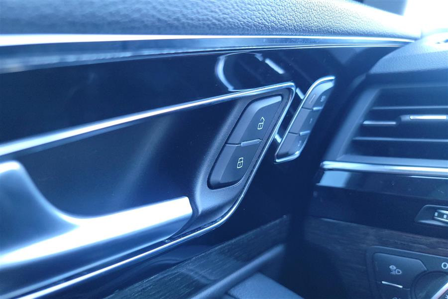 2019 Audi Q7 Premium Plus photo 39
