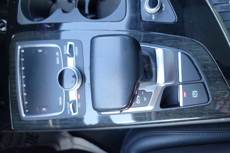 2019 Audi Q7 Premium Plus photo 46