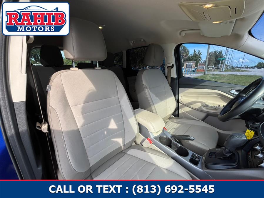 2016 Ford Escape FWD 4dr SE, available for sale in Orlando, Florida | Rahib inc. Orlando, Florida 2016 Ford Escape FWD 4dr SE, available for sale in Orlando, Florida | Rahib inc. Orlando, Florida