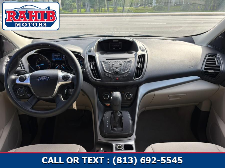 2016 Ford Escape FWD 4dr SE, available for sale in Orlando, Florida | Rahib inc. Orlando, Florida 2016 Ford Escape FWD 4dr SE, available for sale in Orlando, Florida | Rahib inc. Orlando, Florida