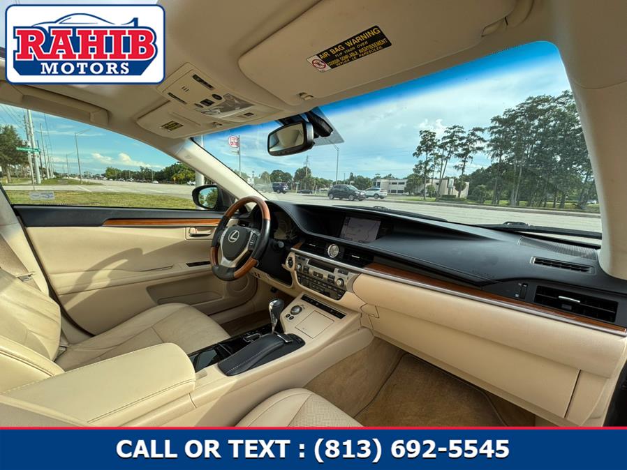 2013 Lexus ES 300h 4dr Sdn Hybrid, available for sale in Orlando, Florida | Rahib inc. Orlando, Florida 2013 Lexus ES 300h 4dr Sdn Hybrid, available for sale in Orlando, Florida | Rahib inc. Orlando, Florida