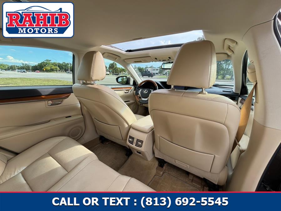 2013 Lexus ES 300h 4dr Sdn Hybrid, available for sale in Orlando, Florida | Rahib inc. Orlando, Florida 2013 Lexus ES 300h 4dr Sdn Hybrid, available for sale in Orlando, Florida | Rahib inc. Orlando, Florida