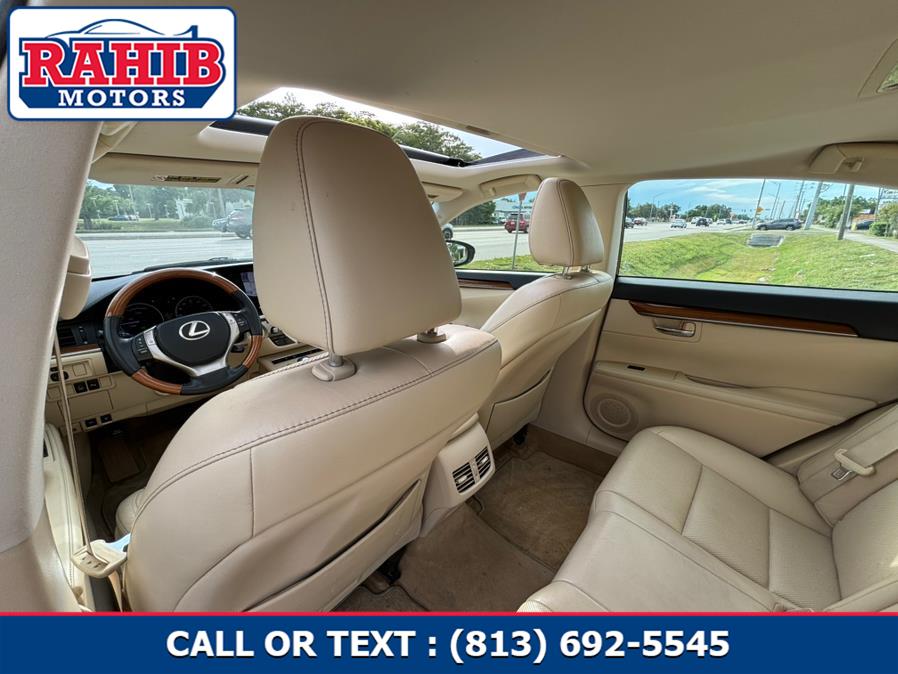 2013 Lexus ES 300h 4dr Sdn Hybrid, available for sale in Orlando, Florida | Rahib inc. Orlando, Florida 2013 Lexus ES 300h 4dr Sdn Hybrid, available for sale in Orlando, Florida | Rahib inc. Orlando, Florida