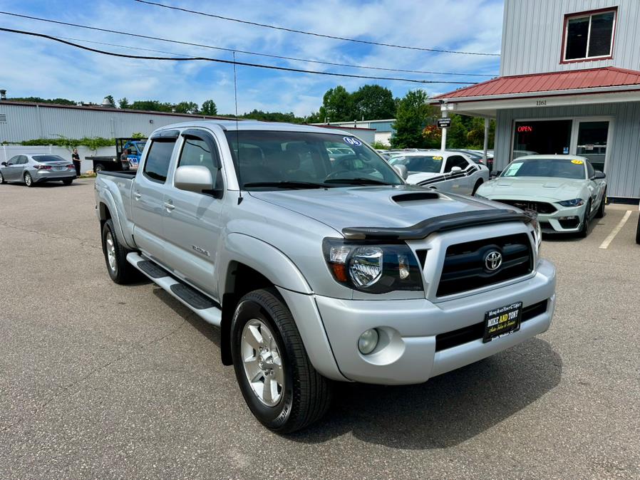 2006 Toyota Tacoma Double 141" Auto 4WD, available for sale in South Windsor, Connecticut | Mike And Tony Auto Sales, Inc. South Windsor, Connecticut 2006 Toyota Tacoma Double 141" Auto 4WD, available for sale in South Windsor, Connecticut | Mike And Tony Auto Sales, Inc. South Windsor, Connecticut