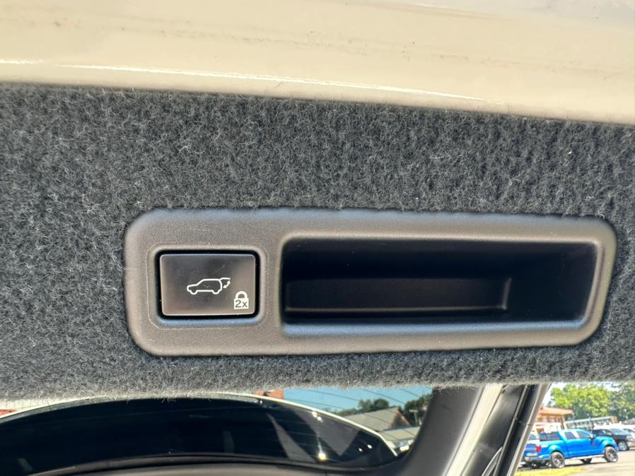 2017 Lexus RX RX 350 F Sport AWD, available for sale in South Windsor, Connecticut | Mike And Tony Auto Sales, Inc. South Windsor, Connecticut 2017 Lexus RX RX 350 F Sport AWD, available for sale in South Windsor, Connecticut | Mike And Tony Auto Sales, Inc. South Windsor, Connecticut