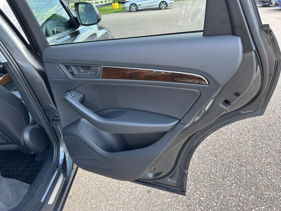 2015 Audi Q5 quattro 4dr 2.0T Premium Plus, available for sale in South Windsor, Connecticut | Mike And Tony Auto Sales, Inc. South Windsor, Connecticut 2015 Audi Q5 quattro 4dr 2.0T Premium Plus, available for sale in South Windsor, Connecticut | Mike And Tony Auto Sales, Inc. South Windsor, Connecticut