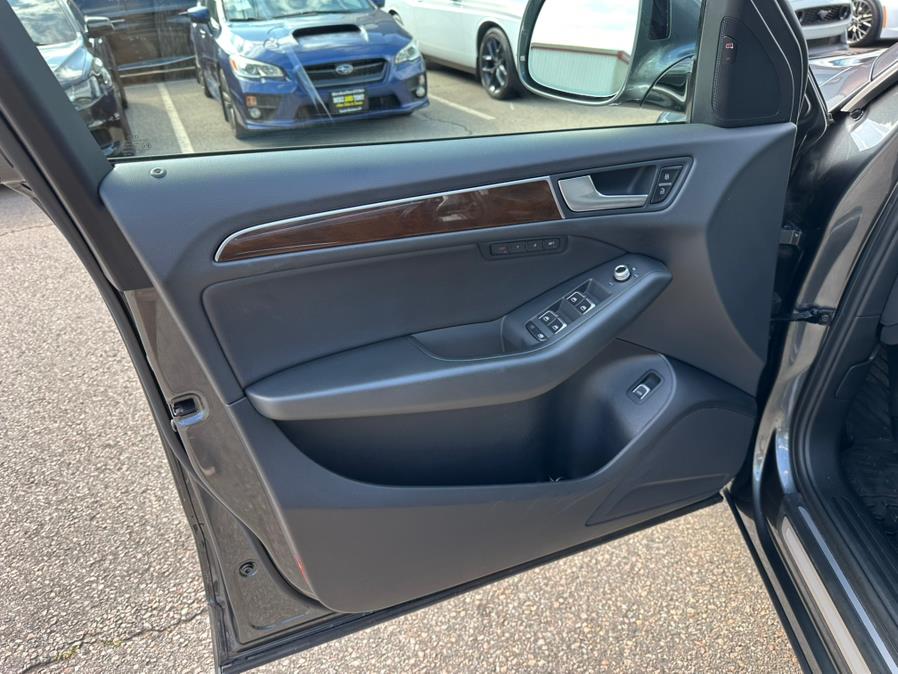 2015 Audi Q5 quattro 4dr 2.0T Premium Plus, available for sale in South Windsor, Connecticut | Mike And Tony Auto Sales, Inc. South Windsor, Connecticut 2015 Audi Q5 quattro 4dr 2.0T Premium Plus, available for sale in South Windsor, Connecticut | Mike And Tony Auto Sales, Inc. South Windsor, Connecticut