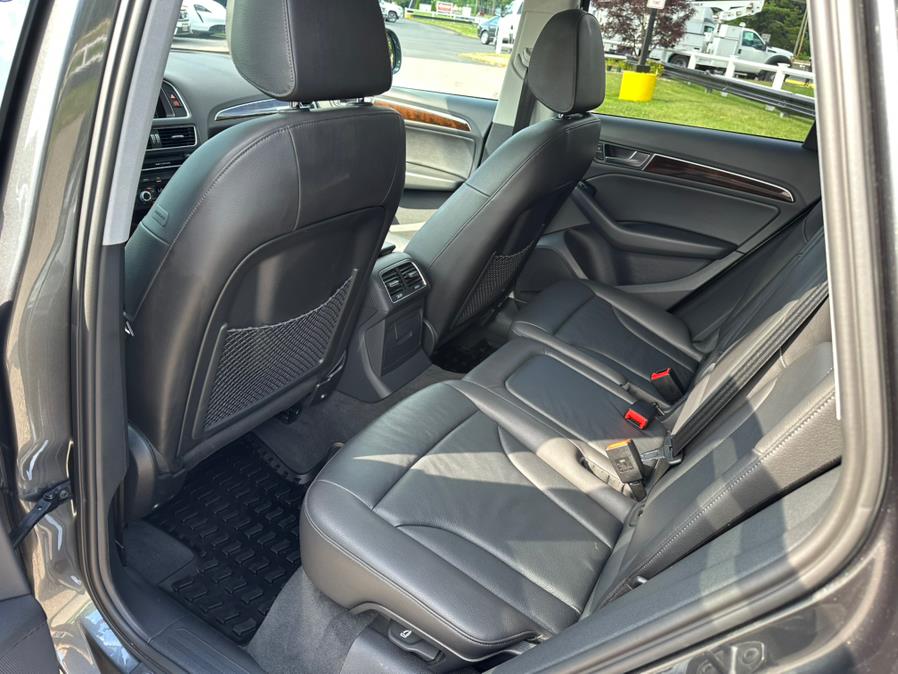 2015 Audi Q5 quattro 4dr 2.0T Premium Plus, available for sale in South Windsor, Connecticut | Mike And Tony Auto Sales, Inc. South Windsor, Connecticut 2015 Audi Q5 quattro 4dr 2.0T Premium Plus, available for sale in South Windsor, Connecticut | Mike And Tony Auto Sales, Inc. South Windsor, Connecticut