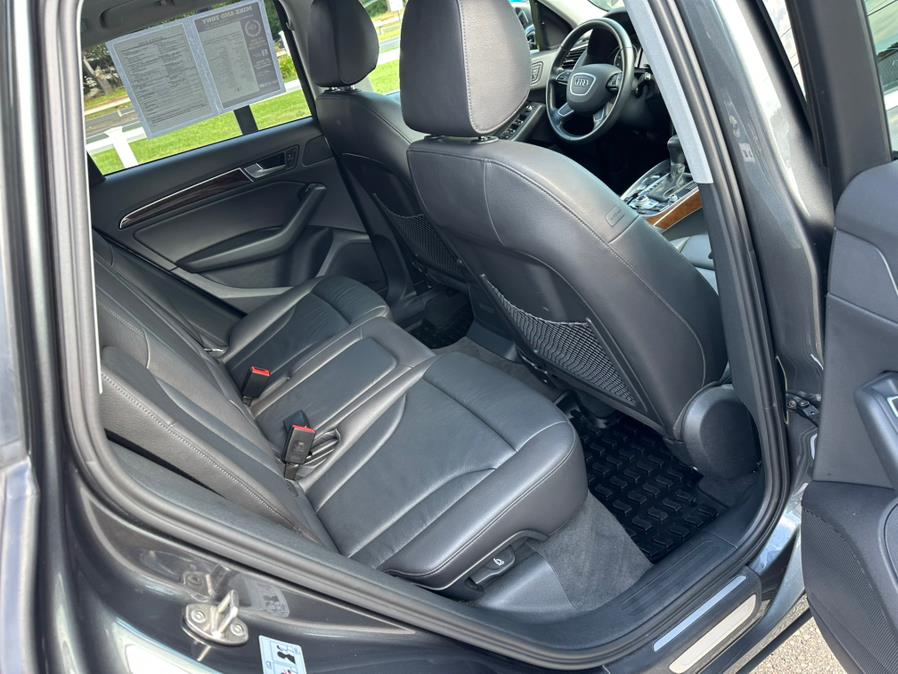 2015 Audi Q5 quattro 4dr 2.0T Premium Plus, available for sale in South Windsor, Connecticut | Mike And Tony Auto Sales, Inc. South Windsor, Connecticut 2015 Audi Q5 quattro 4dr 2.0T Premium Plus, available for sale in South Windsor, Connecticut | Mike And Tony Auto Sales, Inc. South Windsor, Connecticut
