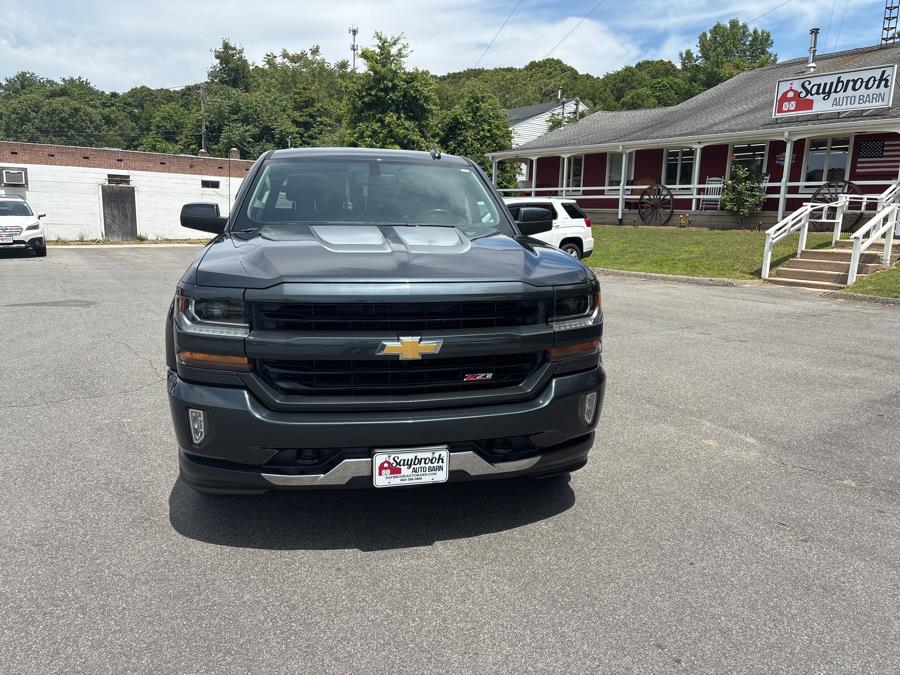 2018 Chevrolet Silverado 1500 4WD Crew Cab 143.5" LT w/2LT, available for sale in Old Saybrook, Connecticut | Saybrook Auto Barn. Old Saybrook, Connecticut 2018 Chevrolet Silverado 1500 4WD Crew Cab 143.5" LT w/2LT, available for sale in Old Saybrook, Connecticut | Saybrook Auto Barn. Old Saybrook, Connecticut