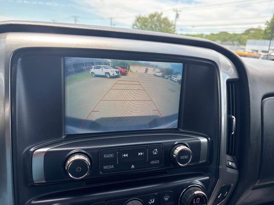 2018 Chevrolet Silverado 1500 4WD Crew Cab 143.5" LT w/2LT, available for sale in Old Saybrook, Connecticut | Saybrook Auto Barn. Old Saybrook, Connecticut 2018 Chevrolet Silverado 1500 4WD Crew Cab 143.5" LT w/2LT, available for sale in Old Saybrook, Connecticut | Saybrook Auto Barn. Old Saybrook, Connecticut