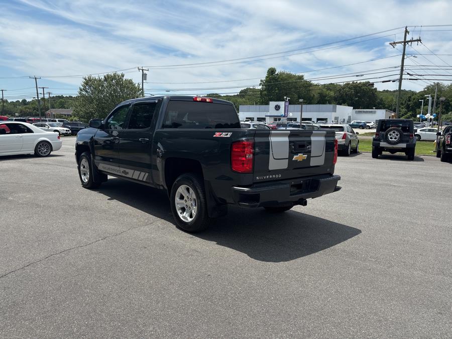 2018 Chevrolet Silverado 1500 4WD Crew Cab 143.5" LT w/2LT, available for sale in Old Saybrook, Connecticut | Saybrook Auto Barn. Old Saybrook, Connecticut 2018 Chevrolet Silverado 1500 4WD Crew Cab 143.5" LT w/2LT, available for sale in Old Saybrook, Connecticut | Saybrook Auto Barn. Old Saybrook, Connecticut