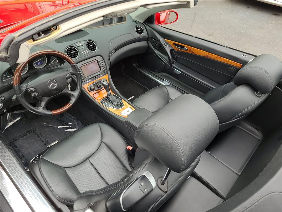 2007 Mercedes-Benz SL-Class 2dr Roadster 5.5L V8, available for sale in Canton, Connecticut | Lava Motors. Canton, Connecticut 2007 Mercedes-Benz SL-Class 2dr Roadster 5.5L V8, available for sale in Canton, Connecticut | Lava Motors. Canton, Connecticut