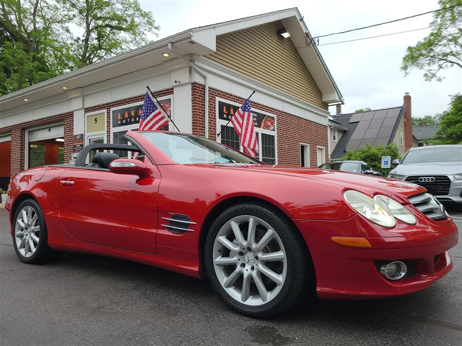 2007 Mercedes-Benz SL-Class 2dr Roadster 5.5L V8, available for sale in Canton, Connecticut | Lava Motors. Canton, Connecticut 2007 Mercedes-Benz SL-Class 2dr Roadster 5.5L V8, available for sale in Canton, Connecticut | Lava Motors. Canton, Connecticut