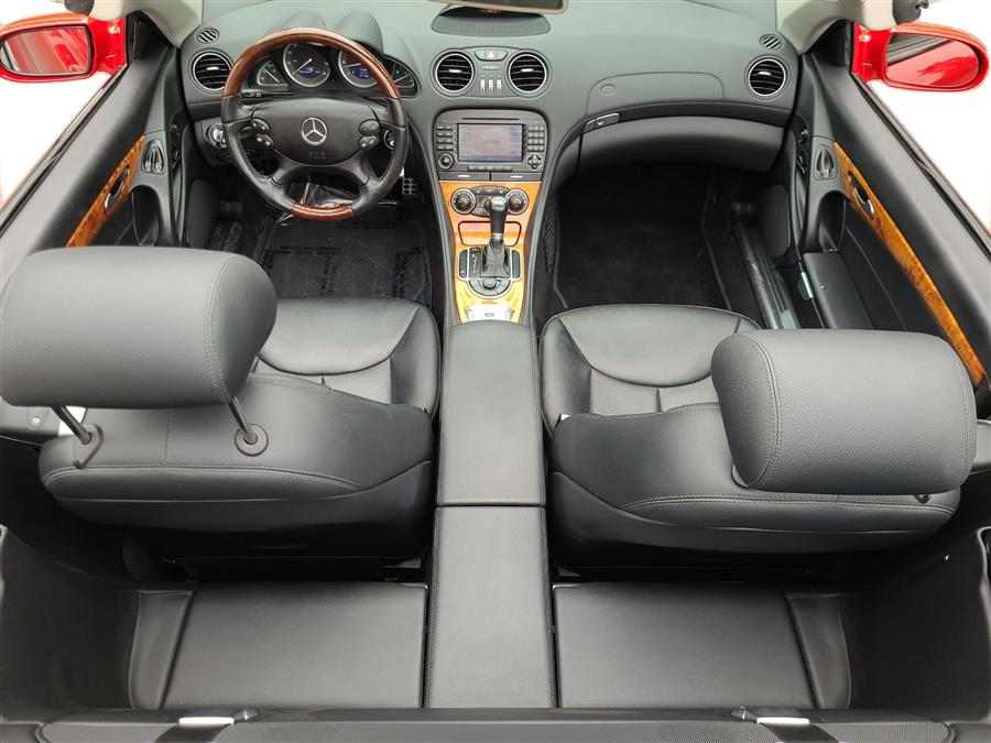 2007 Mercedes-Benz SL-Class 2dr Roadster 5.5L V8, available for sale in Canton, Connecticut | Lava Motors. Canton, Connecticut 2007 Mercedes-Benz SL-Class 2dr Roadster 5.5L V8, available for sale in Canton, Connecticut | Lava Motors. Canton, Connecticut