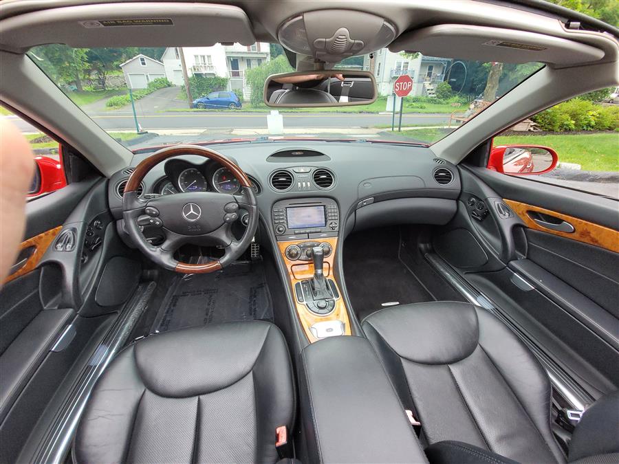2007 Mercedes-Benz SL-Class 2dr Roadster 5.5L V8, available for sale in Canton, Connecticut | Lava Motors. Canton, Connecticut 2007 Mercedes-Benz SL-Class 2dr Roadster 5.5L V8, available for sale in Canton, Connecticut | Lava Motors. Canton, Connecticut