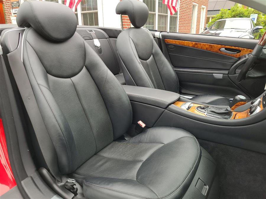 2007 Mercedes-Benz SL-Class 2dr Roadster 5.5L V8, available for sale in Canton, Connecticut | Lava Motors. Canton, Connecticut 2007 Mercedes-Benz SL-Class 2dr Roadster 5.5L V8, available for sale in Canton, Connecticut | Lava Motors. Canton, Connecticut