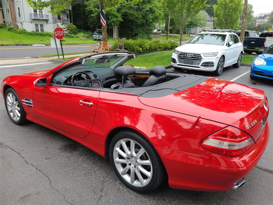 2007 Mercedes-Benz SL-Class 2dr Roadster 5.5L V8, available for sale in Canton, Connecticut | Lava Motors. Canton, Connecticut 2007 Mercedes-Benz SL-Class 2dr Roadster 5.5L V8, available for sale in Canton, Connecticut | Lava Motors. Canton, Connecticut