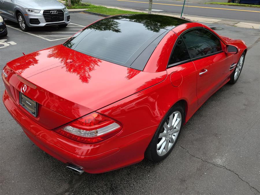 2007 Mercedes-Benz SL-Class 2dr Roadster 5.5L V8, available for sale in Canton, Connecticut | Lava Motors. Canton, Connecticut 2007 Mercedes-Benz SL-Class 2dr Roadster 5.5L V8, available for sale in Canton, Connecticut | Lava Motors. Canton, Connecticut