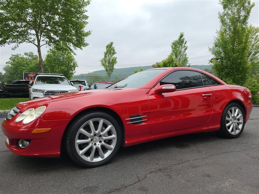 2007 Mercedes-Benz SL-Class 2dr Roadster 5.5L V8, available for sale in Canton, Connecticut | Lava Motors. Canton, Connecticut 2007 Mercedes-Benz SL-Class 2dr Roadster 5.5L V8, available for sale in Canton, Connecticut | Lava Motors. Canton, Connecticut