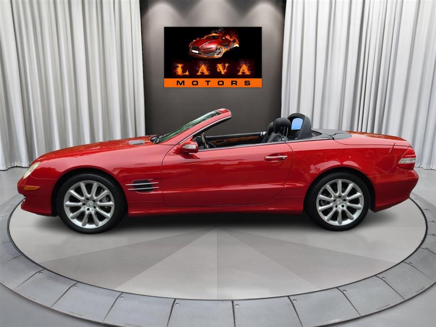 2007 Mercedes-Benz SL-Class 2dr Roadster 5.5L V8, available for sale in Canton, Connecticut | Lava Motors. Canton, Connecticut 2007 Mercedes-Benz SL-Class 2dr Roadster 5.5L V8, available for sale in Canton, Connecticut | Lava Motors. Canton, Connecticut