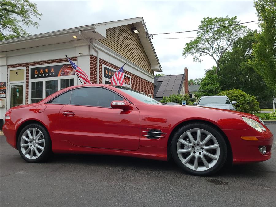 2007 Mercedes-Benz SL-Class 2dr Roadster 5.5L V8, available for sale in Canton, Connecticut | Lava Motors. Canton, Connecticut 2007 Mercedes-Benz SL-Class 2dr Roadster 5.5L V8, available for sale in Canton, Connecticut | Lava Motors. Canton, Connecticut