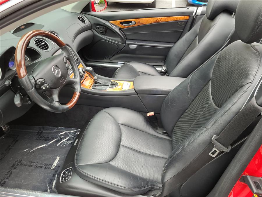 2007 Mercedes-Benz SL-Class 2dr Roadster 5.5L V8, available for sale in Canton, Connecticut | Lava Motors. Canton, Connecticut 2007 Mercedes-Benz SL-Class 2dr Roadster 5.5L V8, available for sale in Canton, Connecticut | Lava Motors. Canton, Connecticut