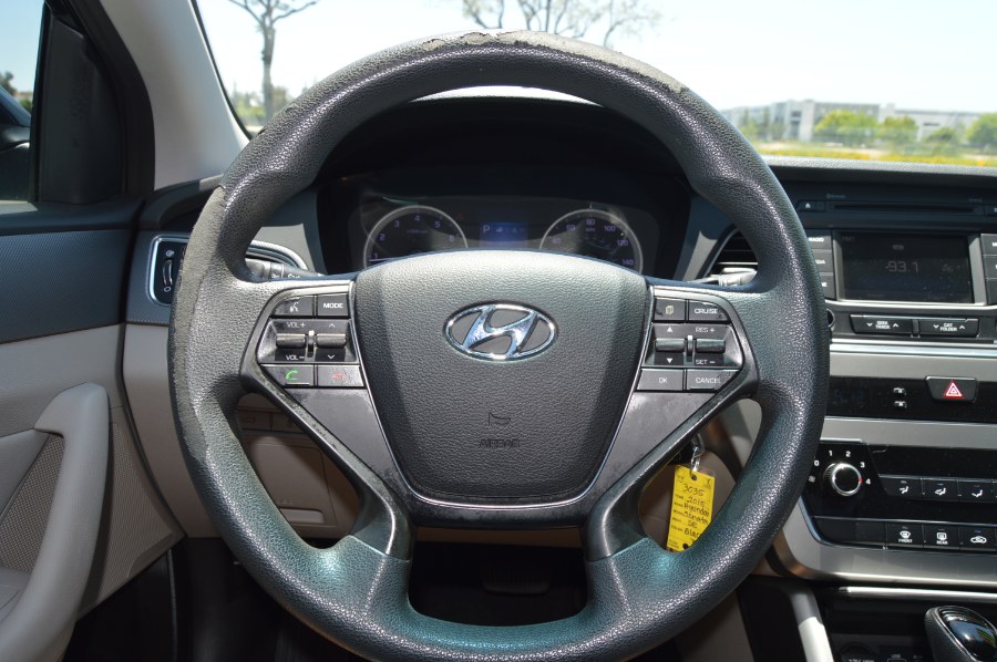 2015 Hyundai Sonata 4dr Sdn 2.4L SE PZEV, available for sale in Moreno Valley, California | Fusion Motors Inc. Moreno Valley, California 2015 Hyundai Sonata 4dr Sdn 2.4L SE PZEV, available for sale in Moreno Valley, California | Fusion Motors Inc. Moreno Valley, California