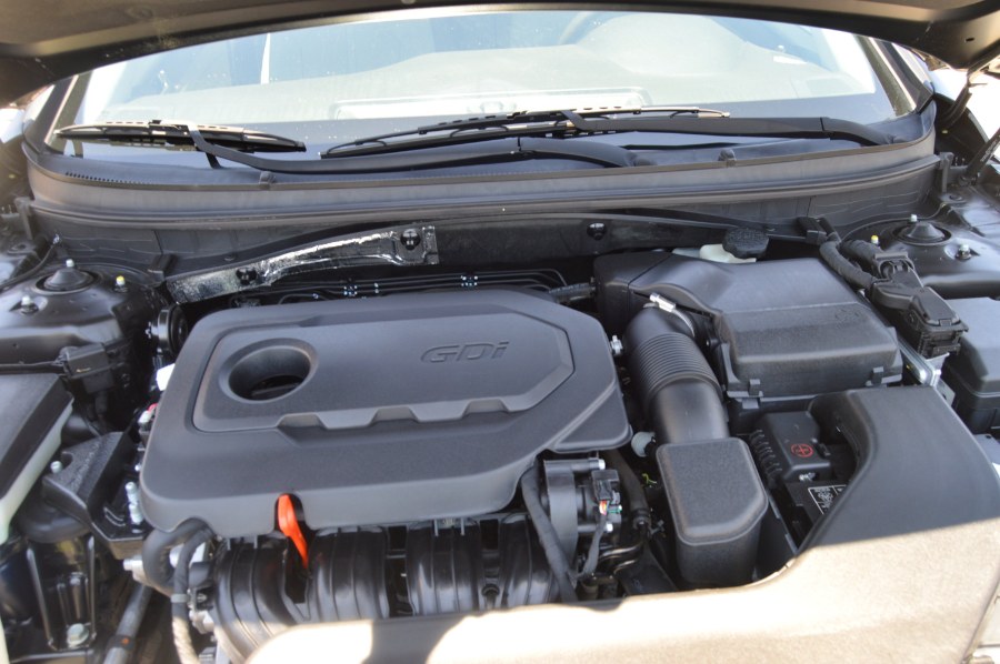 2015 Hyundai Sonata 4dr Sdn 2.4L SE PZEV, available for sale in Moreno Valley, California | Fusion Motors Inc. Moreno Valley, California 2015 Hyundai Sonata 4dr Sdn 2.4L SE PZEV, available for sale in Moreno Valley, California | Fusion Motors Inc. Moreno Valley, California