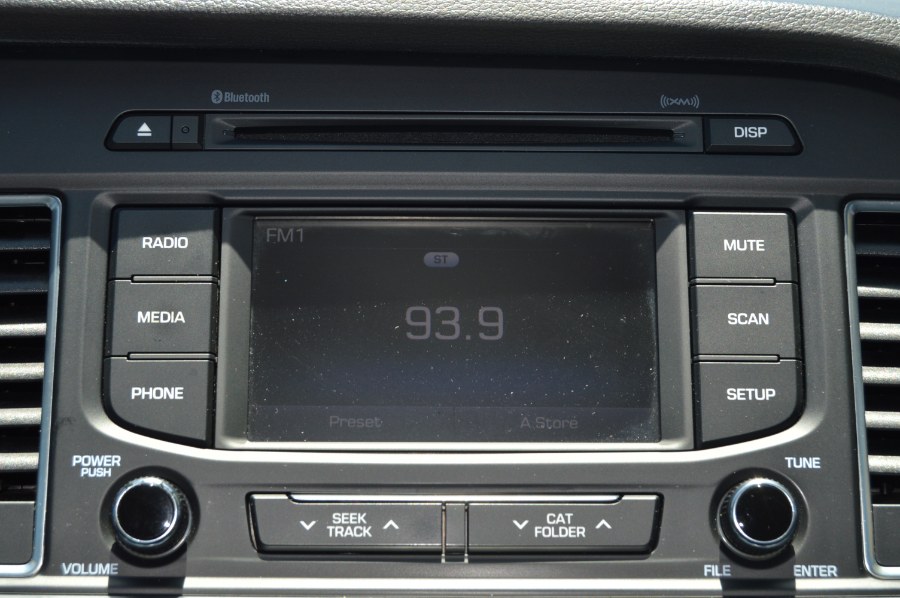 2015 Hyundai Sonata 4dr Sdn 2.4L SE PZEV, available for sale in Moreno Valley, California | Fusion Motors Inc. Moreno Valley, California 2015 Hyundai Sonata 4dr Sdn 2.4L SE PZEV, available for sale in Moreno Valley, California | Fusion Motors Inc. Moreno Valley, California
