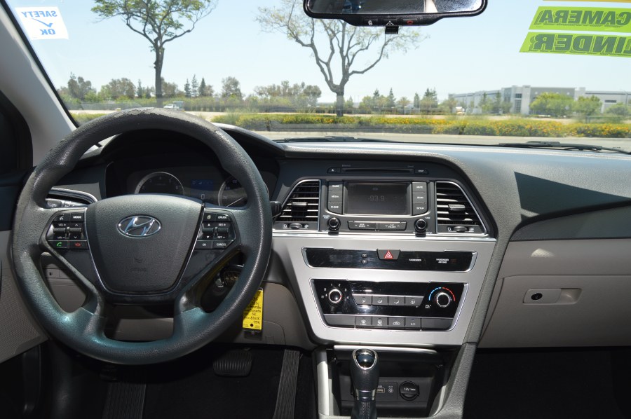 2015 Hyundai Sonata 4dr Sdn 2.4L SE PZEV, available for sale in Moreno Valley, California | Fusion Motors Inc. Moreno Valley, California 2015 Hyundai Sonata 4dr Sdn 2.4L SE PZEV, available for sale in Moreno Valley, California | Fusion Motors Inc. Moreno Valley, California