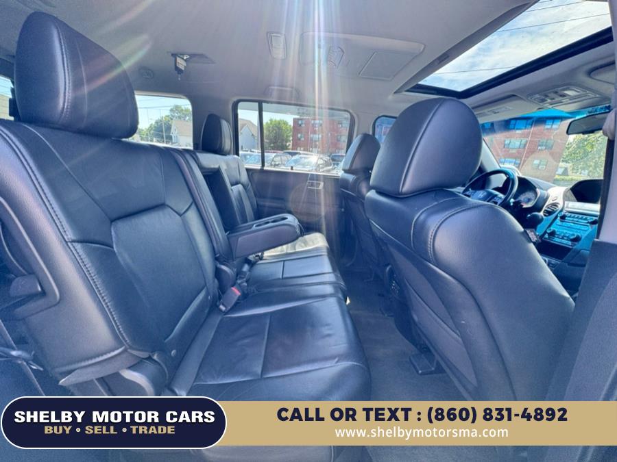 2015 Honda Pilot 4WD 4dr Touring w/RES & Navi, available for sale in Springfield, Massachusetts | Shelby Motor Cars. Springfield, Massachusetts 2015 Honda Pilot 4WD 4dr Touring w/RES & Navi, available for sale in Springfield, Massachusetts | Shelby Motor Cars. Springfield, Massachusetts