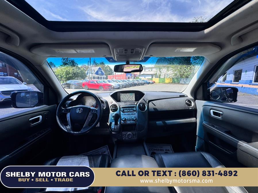 2015 Honda Pilot 4WD 4dr Touring w/RES & Navi, available for sale in Springfield, Massachusetts | Shelby Motor Cars. Springfield, Massachusetts 2015 Honda Pilot 4WD 4dr Touring w/RES & Navi, available for sale in Springfield, Massachusetts | Shelby Motor Cars. Springfield, Massachusetts