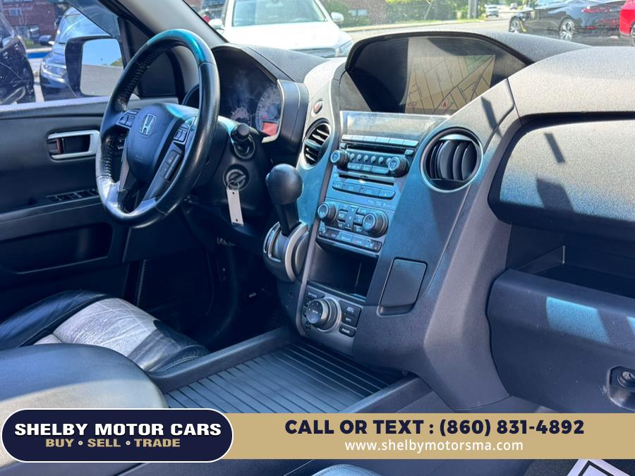2015 Honda Pilot 4WD 4dr Touring w/RES & Navi, available for sale in Springfield, Massachusetts | Shelby Motor Cars. Springfield, Massachusetts 2015 Honda Pilot 4WD 4dr Touring w/RES & Navi, available for sale in Springfield, Massachusetts | Shelby Motor Cars. Springfield, Massachusetts