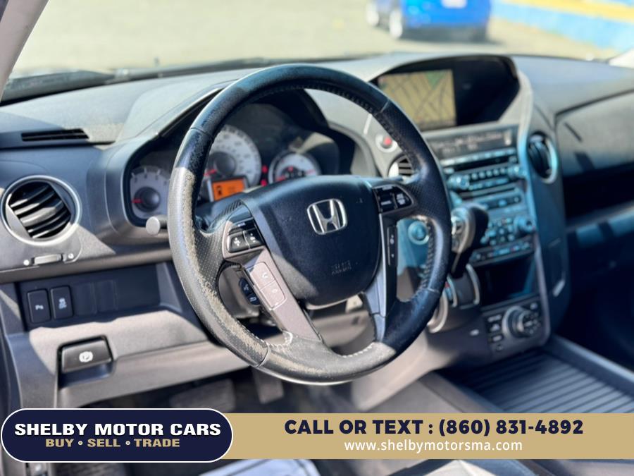 2015 Honda Pilot 4WD 4dr Touring w/RES & Navi, available for sale in Springfield, Massachusetts | Shelby Motor Cars. Springfield, Massachusetts 2015 Honda Pilot 4WD 4dr Touring w/RES & Navi, available for sale in Springfield, Massachusetts | Shelby Motor Cars. Springfield, Massachusetts